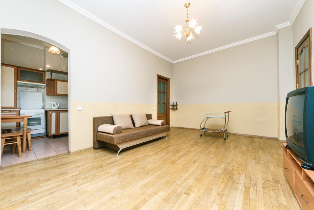 Apartment On Khreshchatyk Κίεβο Εξωτερικό φωτογραφία